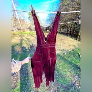 Corduroy backless romper/overalls
